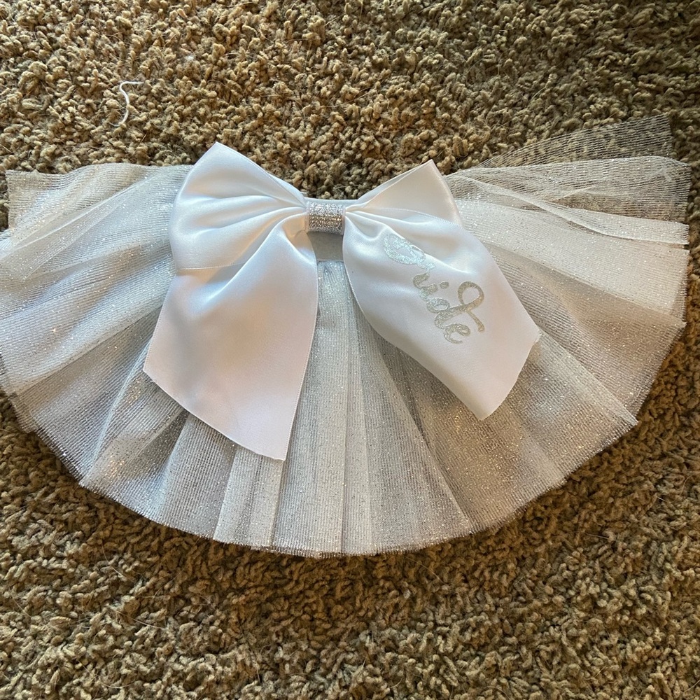 Bride bikini veil clip on